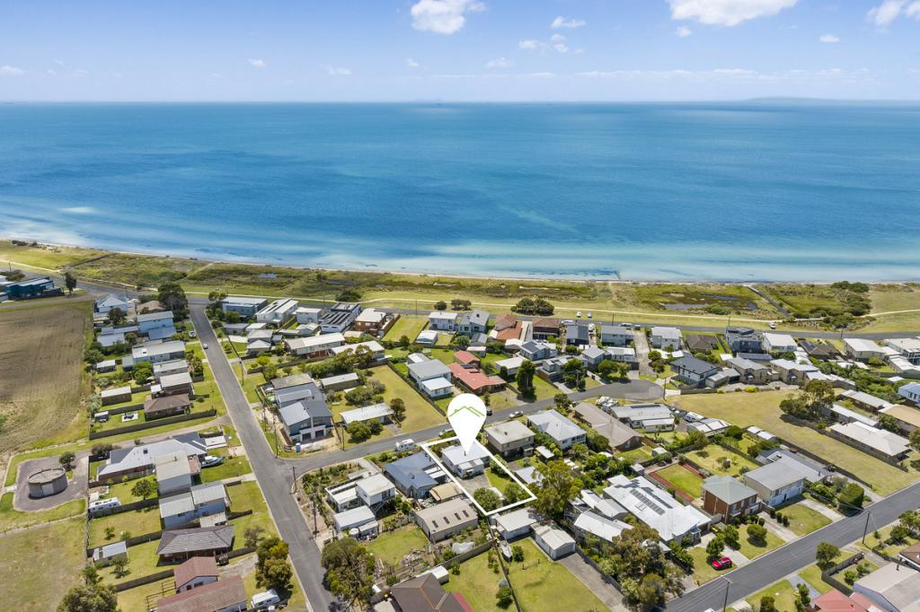 6 Gregory Ct, Indented Head, VIC 3223