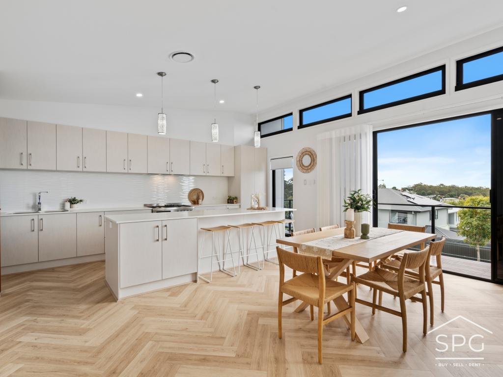 35 Highland Cres, Belmont, QLD 4153