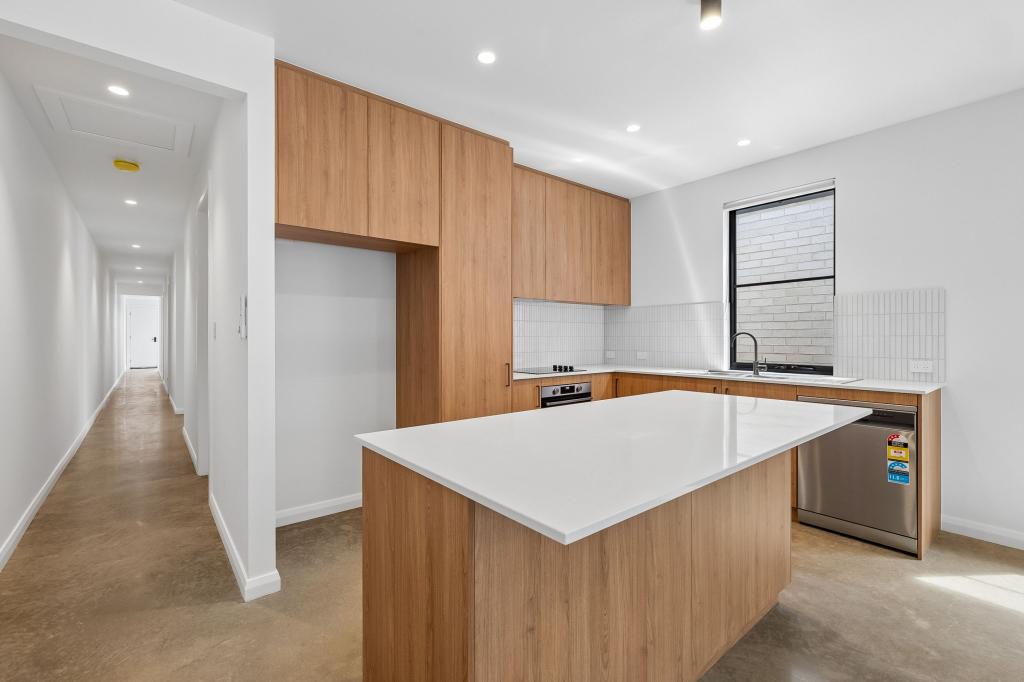 15a Toovis Ave, St Agnes, SA 5097
