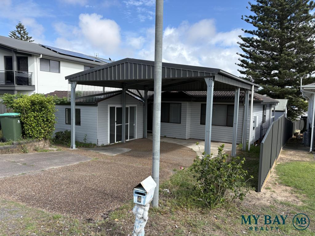 4 Robinson St, Anna Bay, NSW 2316