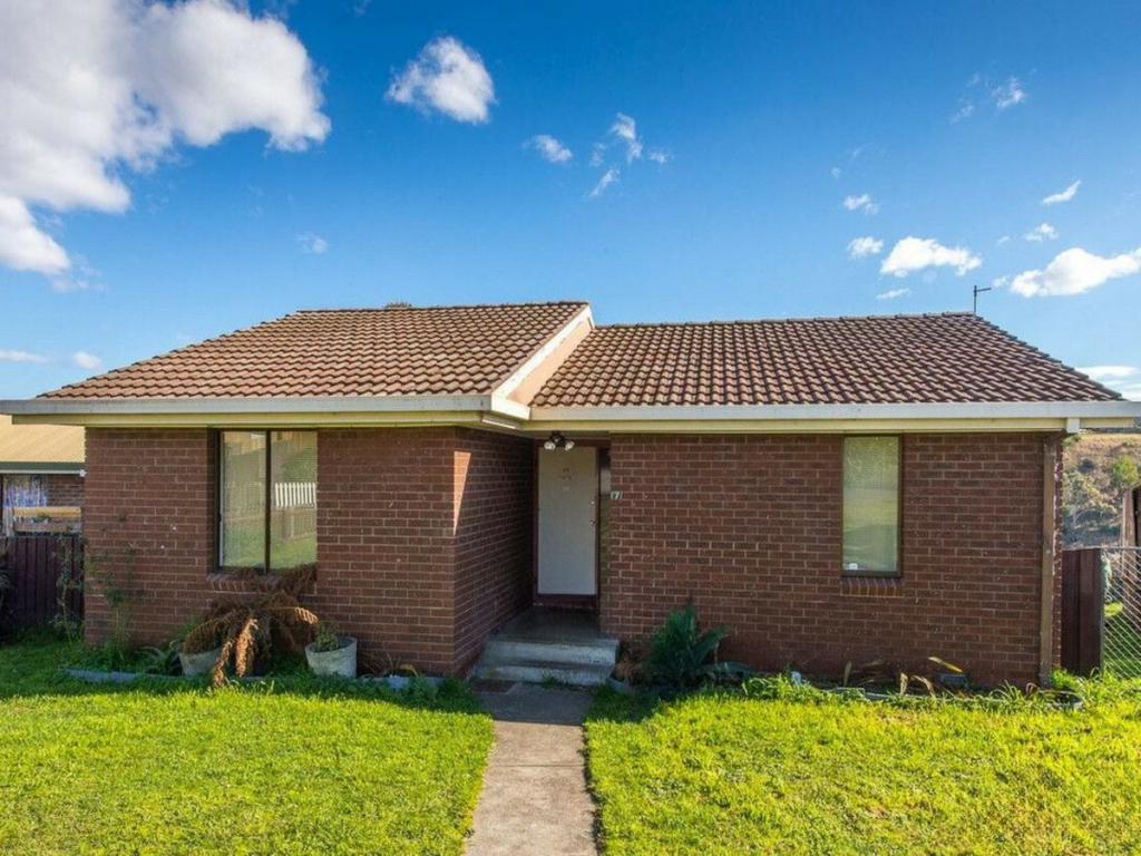 17 Veronica Cres, Gagebrook, TAS 7030