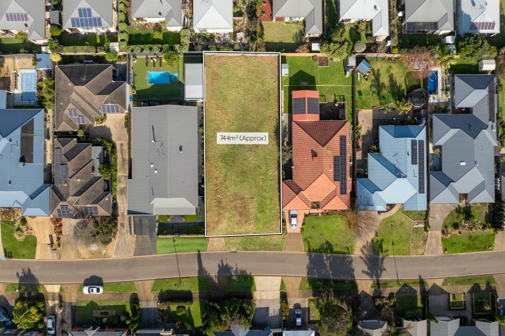 5 Lovely Meadows Ct, Rosebud, VIC 3939
