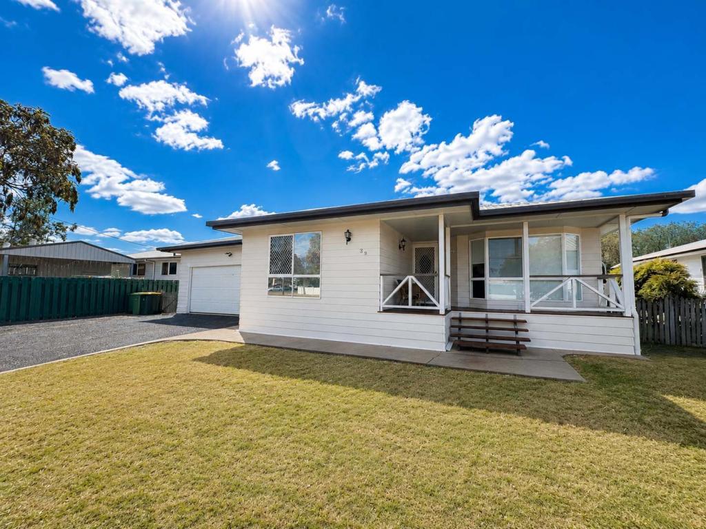 39 Aerodrome Rd, Dalby, QLD 4405