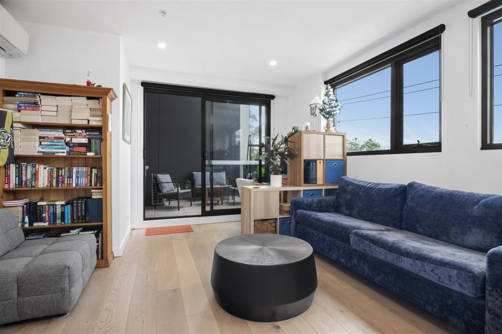 206/109 Cape St, Heidelberg, VIC 3084