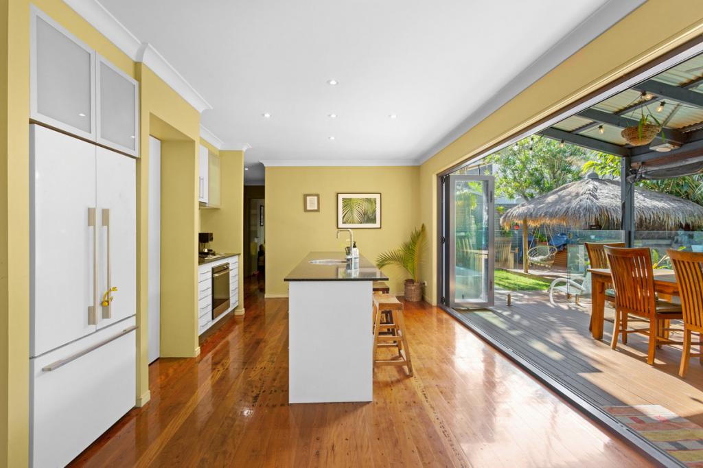 94 West Burleigh Rd, Burleigh Heads, QLD 4220
