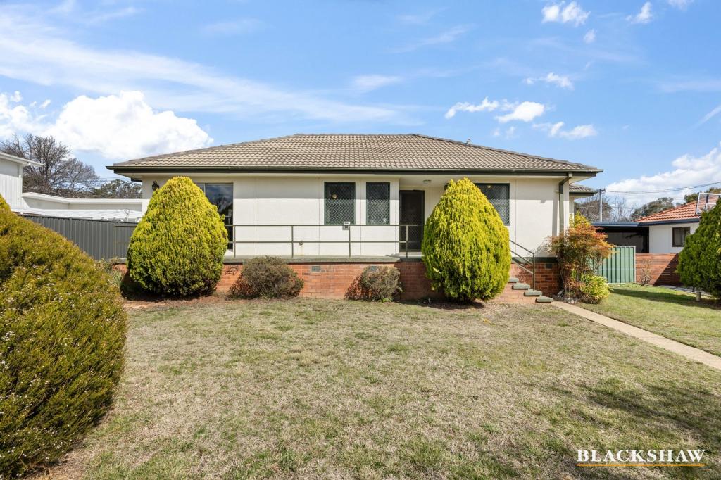 28 WALKER CRES, GRIFFITH, ACT 2603