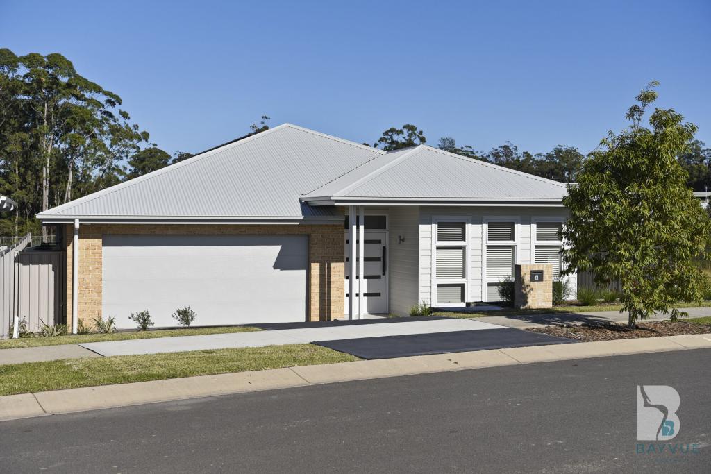 6 Birkdale Cct, Sussex Inlet, NSW 2540
