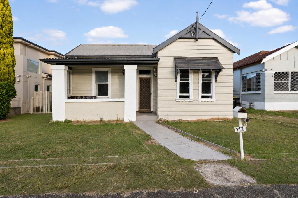 112 Blakesley Rd, South Hurstville, NSW 2221