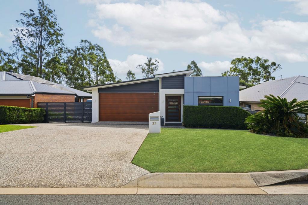 21 Dee St, Deebing Heights, QLD 4306