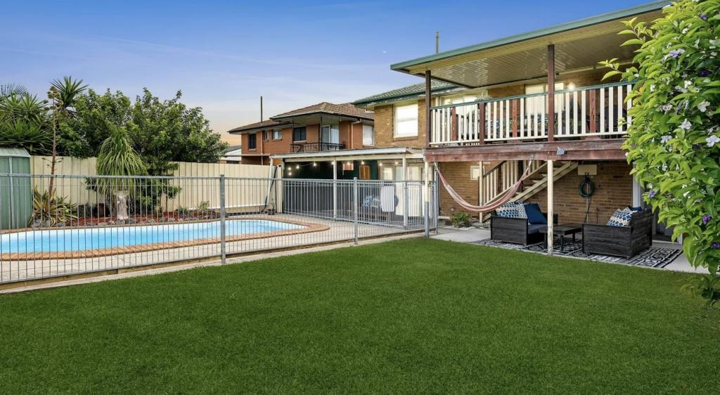 162 Nearra St, Deagon, QLD 4017