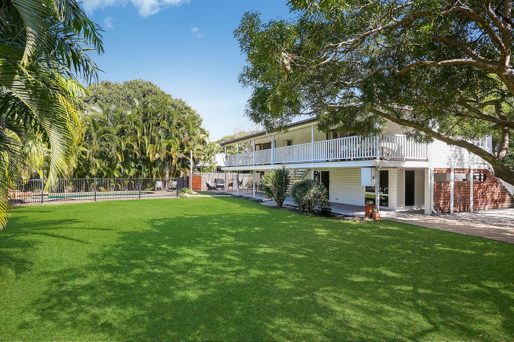 8 Comerford Cres, Belgian Gardens, QLD 4810