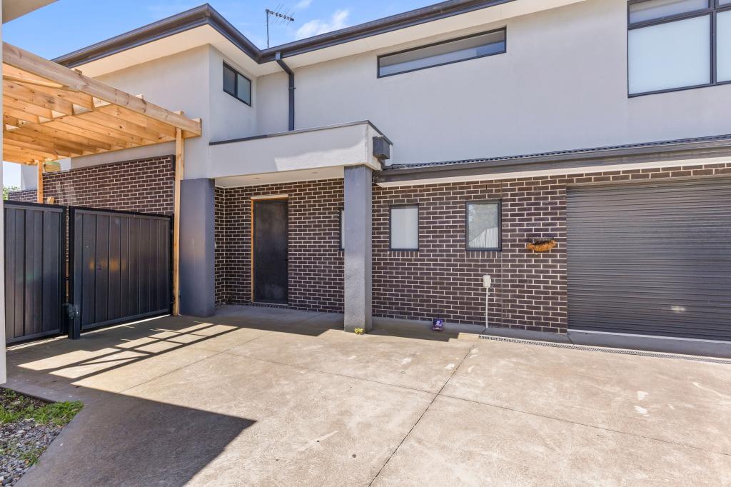 12a Pyalong Cres, Dallas, VIC 3047