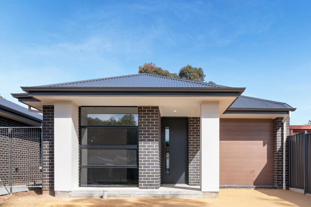 52B TINTARA RD, PARALOWIE, SA 5108