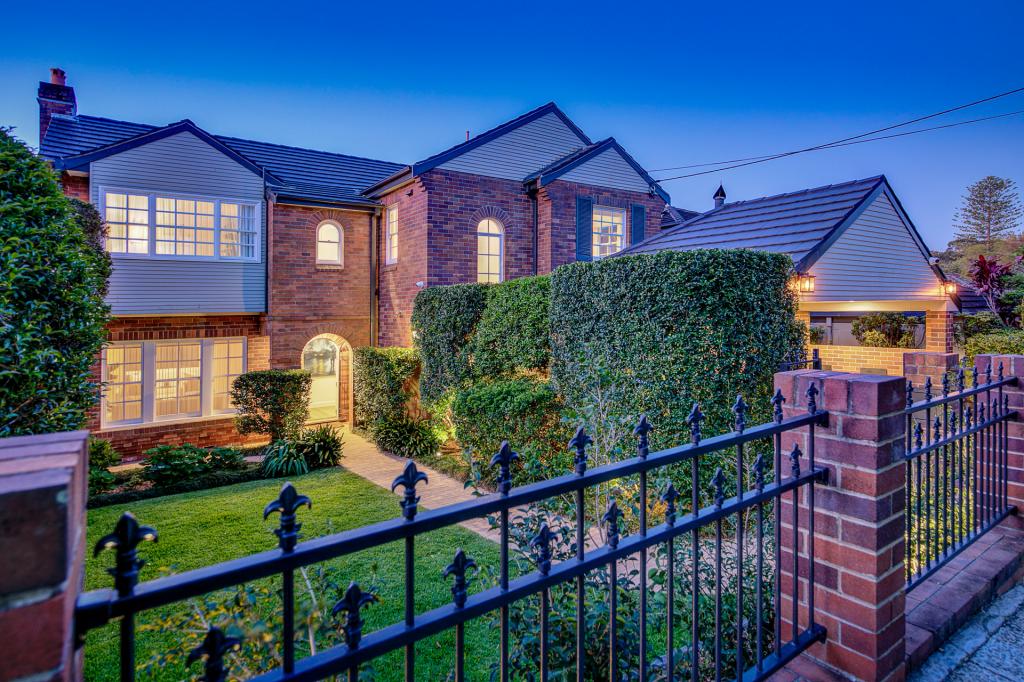 19 Neeworra Rd, Northbridge, NSW 2063