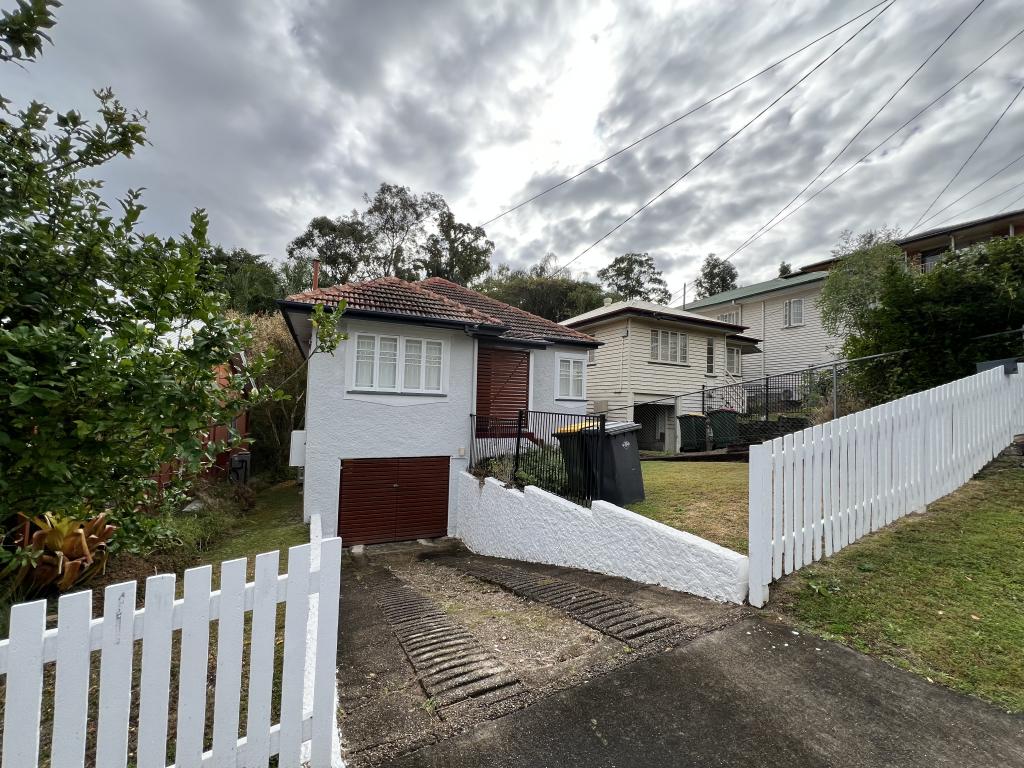 28 Dudley St, Annerley, QLD 4103