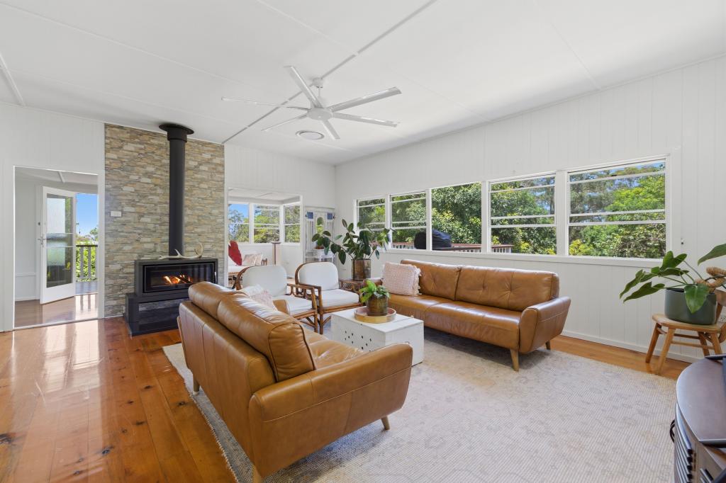 138-140 Panorama Dr, Rosemount, QLD 4560