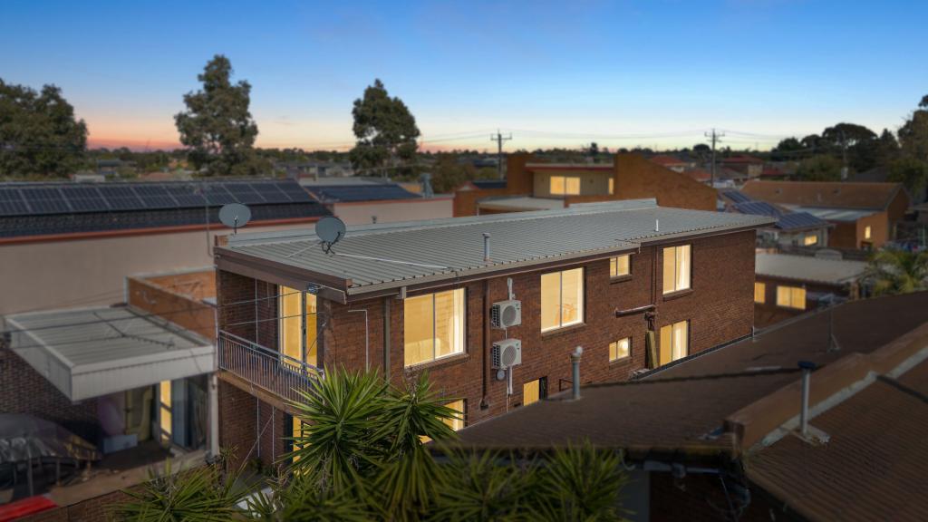 2/7 Porter Ct, Deer Park, VIC 3023