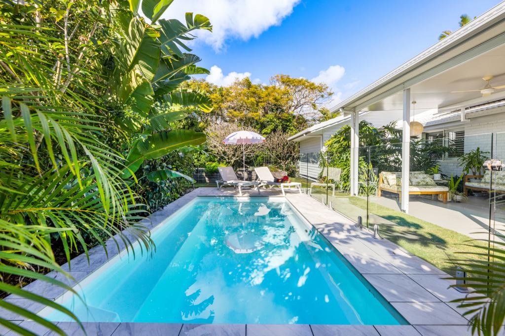 17 Pitta Pl, Burleigh Waters, QLD 4220