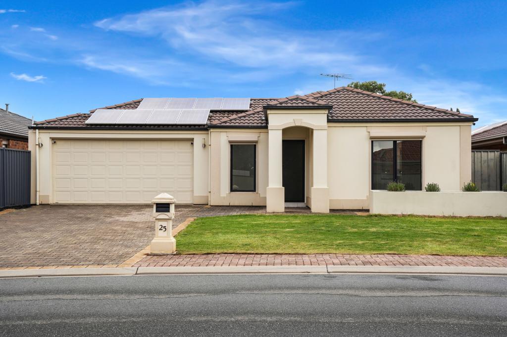 25 Lakeside Dr, Andrews Farm, SA 5114