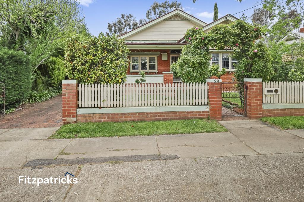 28 Brookong Ave, Wagga Wagga, NSW 2650