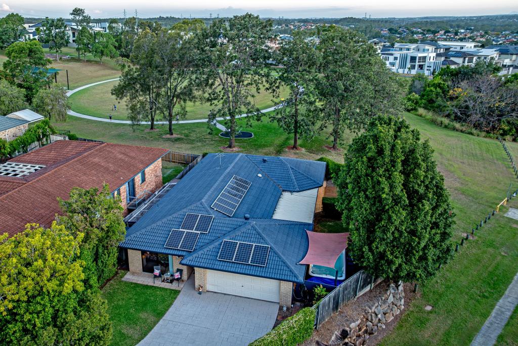 11 Crown Pl, Carindale, QLD 4152