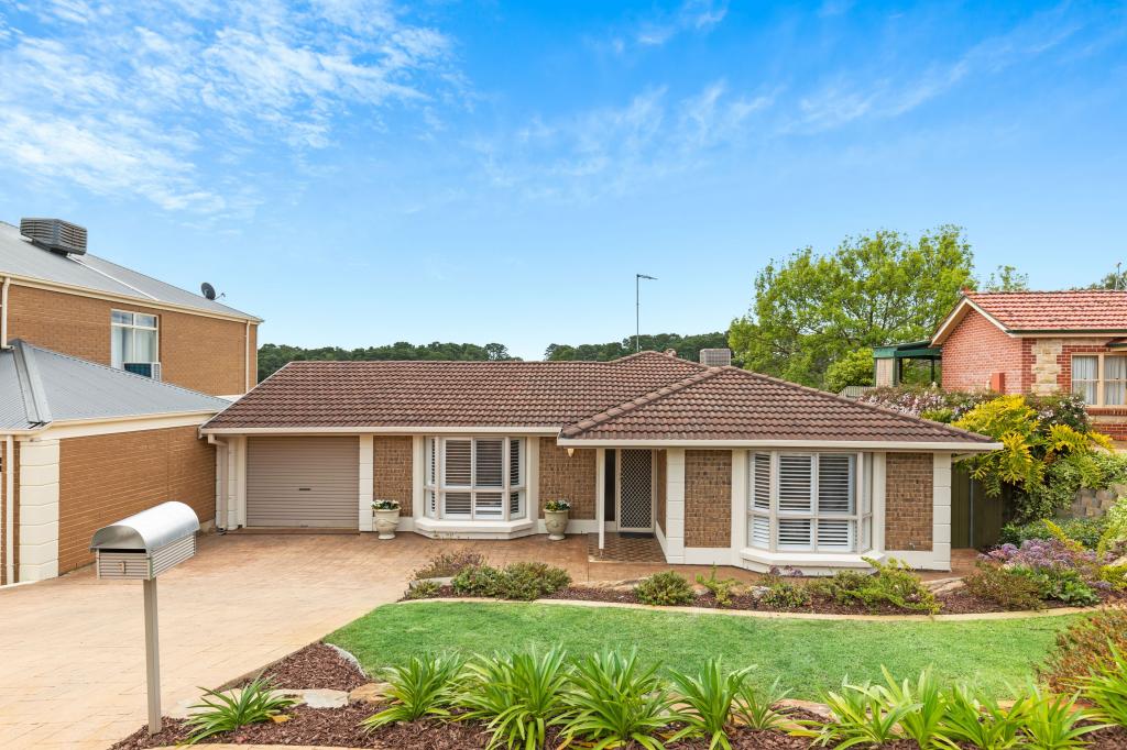 1 Tamarind Walk, Aberfoyle Park, SA 5159