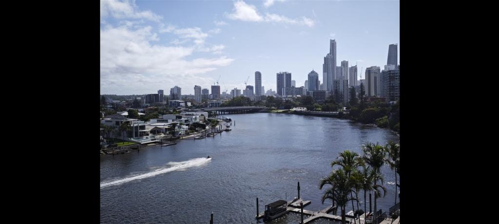 031/2890 Gold Coast Hwy, Surfers Paradise, QLD 4217