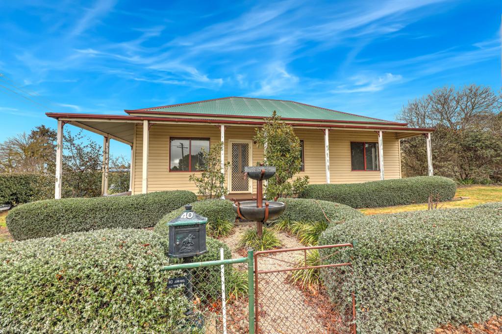 40 Martha St, Blayney, NSW 2799