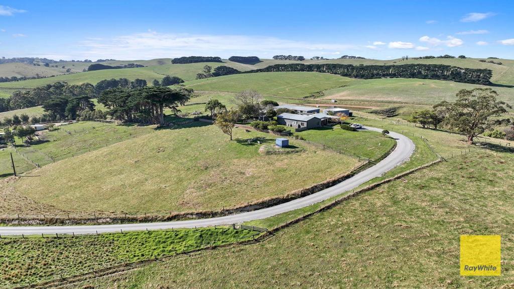 20 Larkin Rd, Fish Creek, VIC 3959