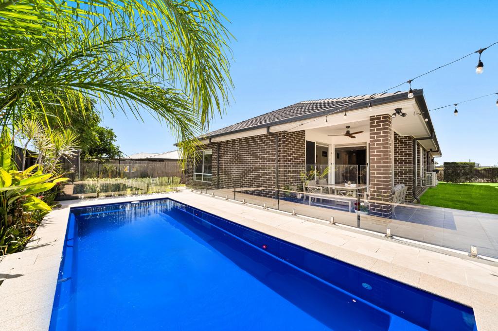 27 Ede Rd, Collingwood Park, QLD 4301