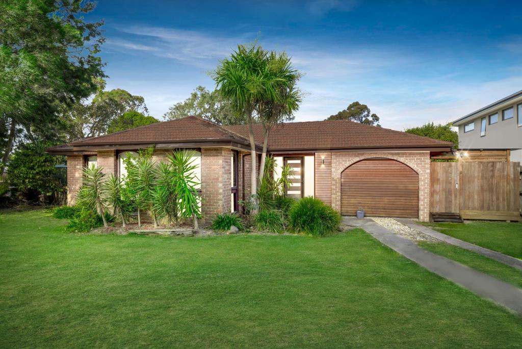 17 Chichester Sq, Wantirna, VIC 3152