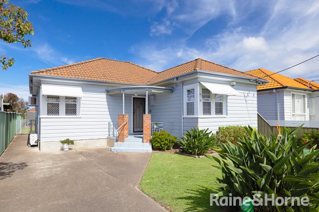 7 RUDGE ST, NEW LAMBTON, NSW 2305