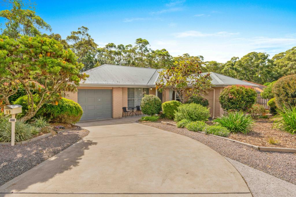 19 Mahogany Pl, North Nowra, NSW 2541