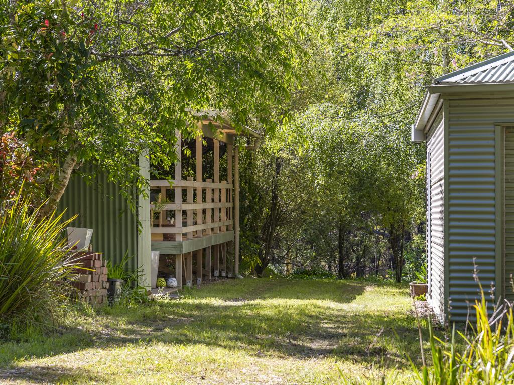 840 Burke And Wills Trk, Benloch, VIC 3435