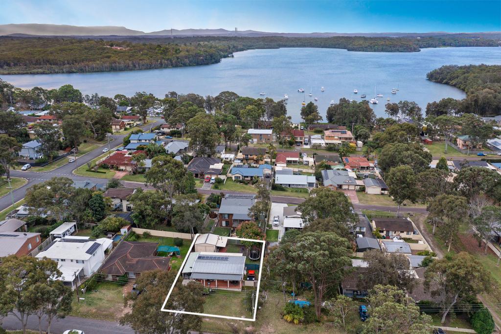 17 Railway St, Wyee Point, NSW 2259