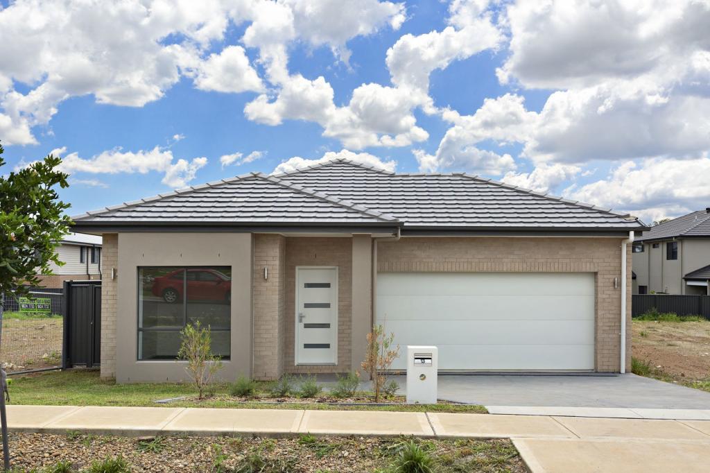 13 Selhurst Rd, North Kellyville, NSW 2155