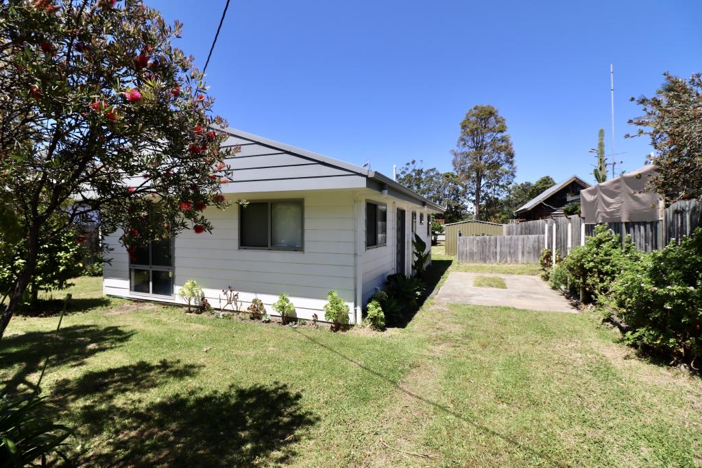 36 BETKA RD, MALLACOOTA, VIC 3892