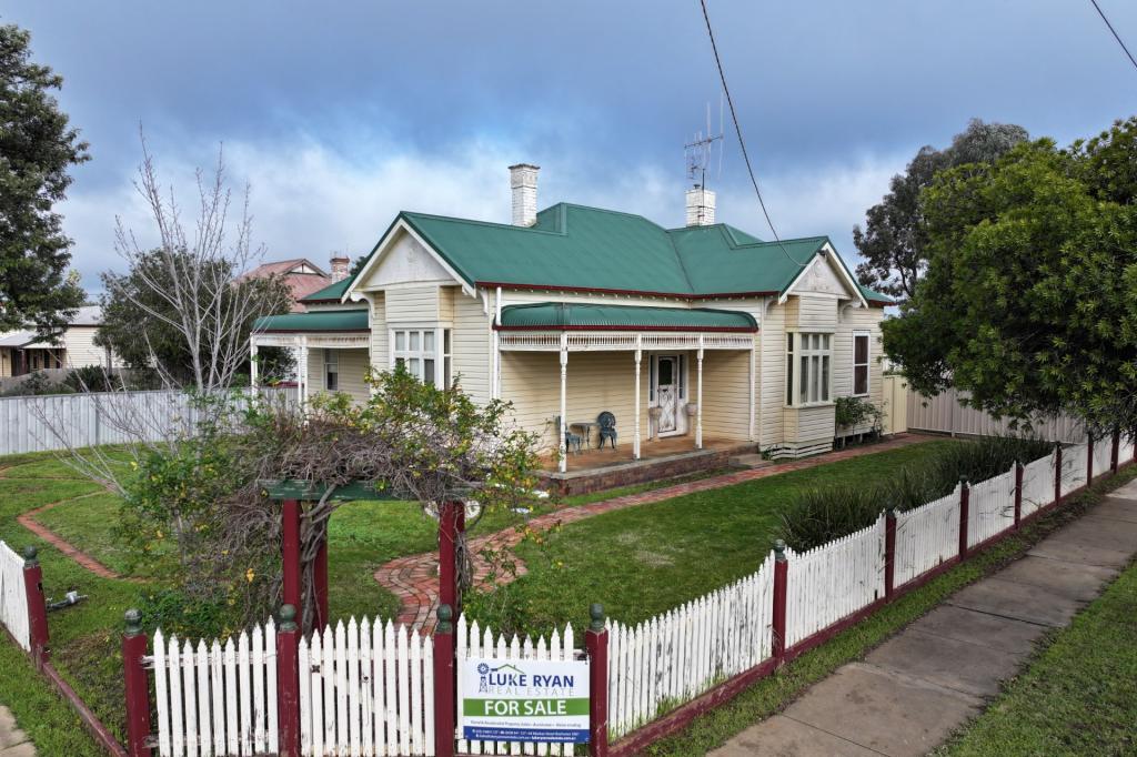 11 DUDLEY ST, ROCHESTER, VIC 3561