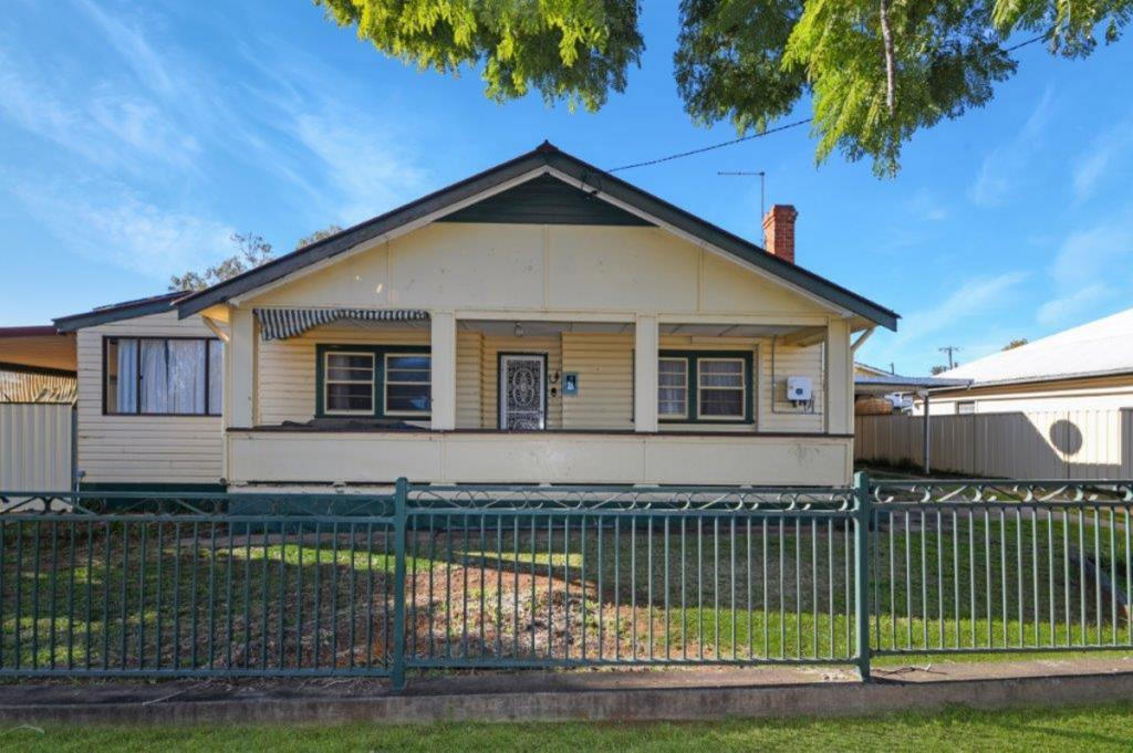16 Rodney St, Gunnedah, NSW 2380