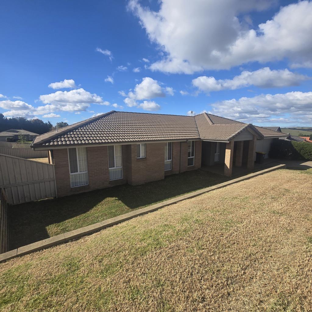 5 Meek St, Blayney, NSW 2799
