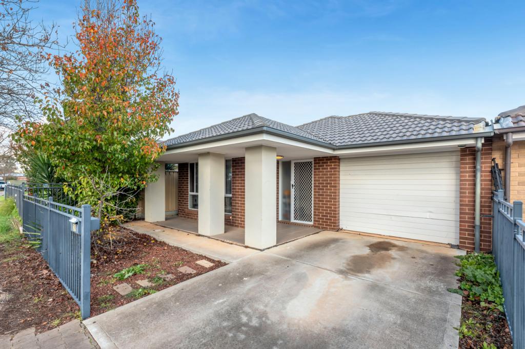 29 Small Cres, Smithfield Plains, SA 5114