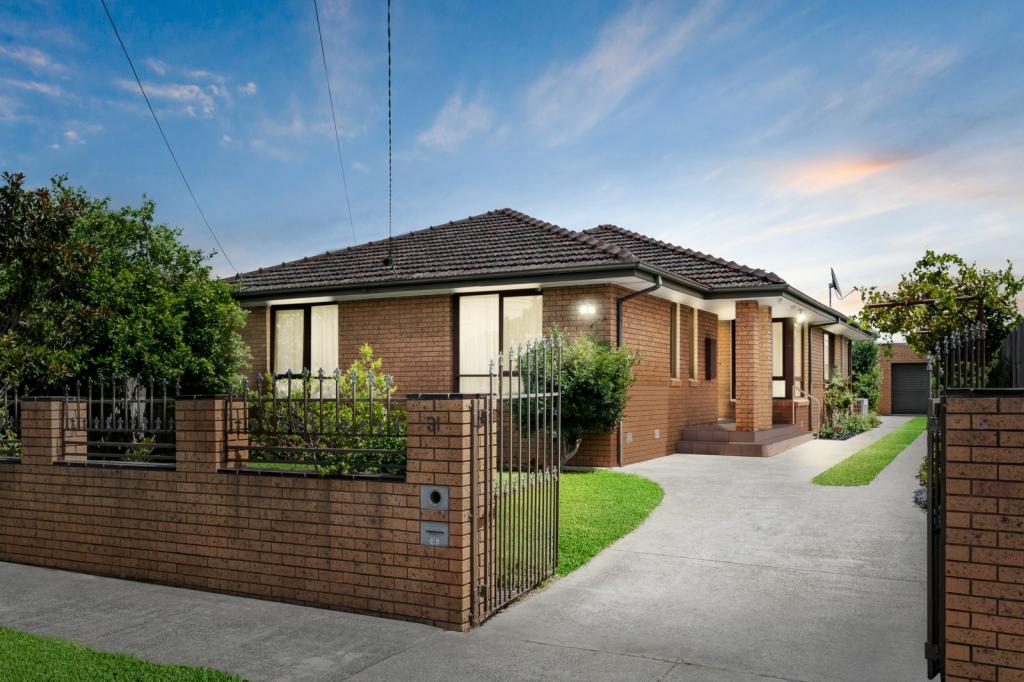 31 Sundowner Ave, Clarinda, VIC 3169