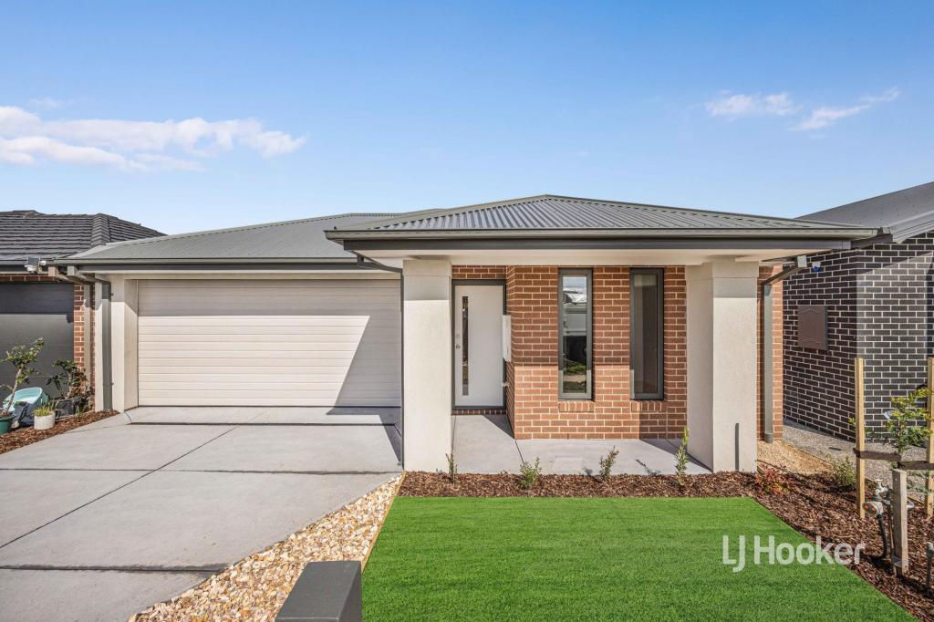 99 Paskas Dr, Fraser Rise, VIC 3336