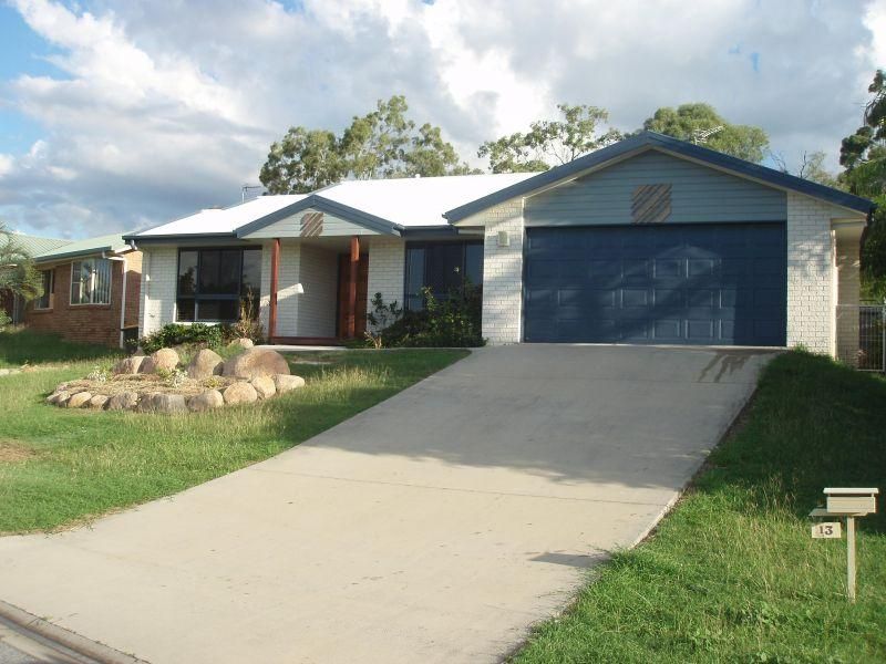 13 Deborah St, Glen Eden, QLD 4680