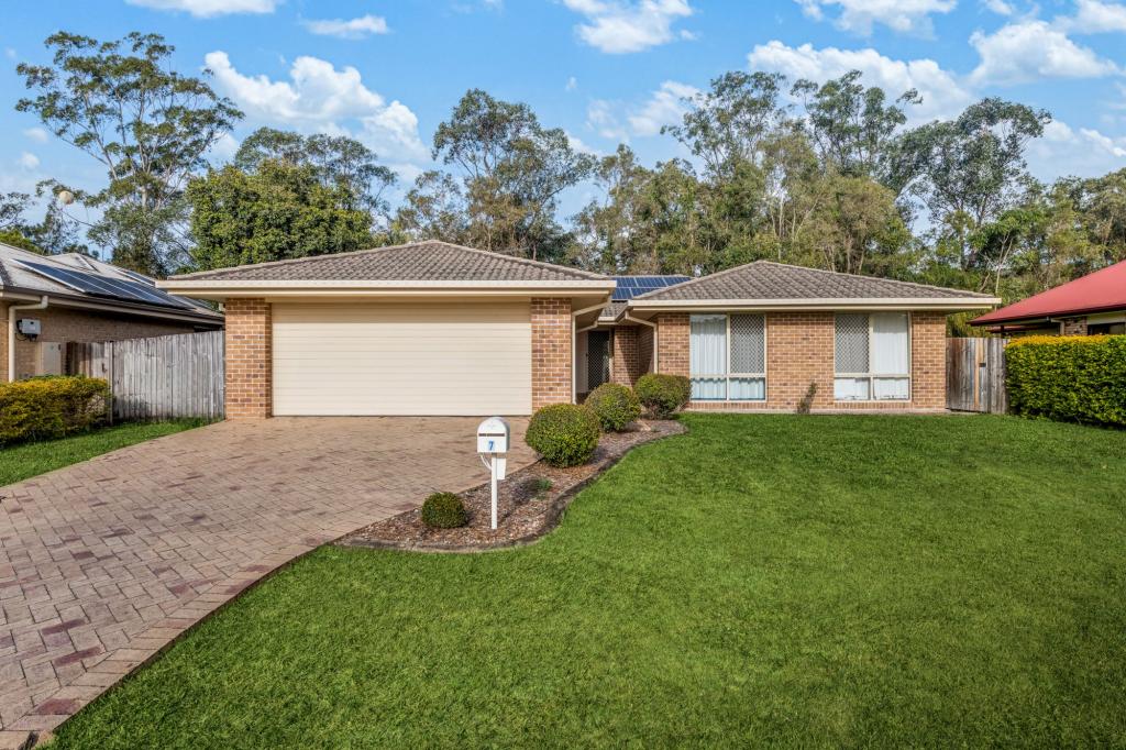 7 Crumpton Pl, Beerwah, QLD 4519