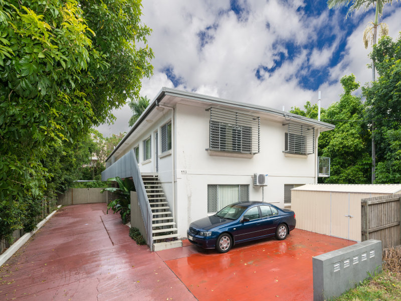 3/113 Sir Fred Schonell Dr, St Lucia, QLD 4067