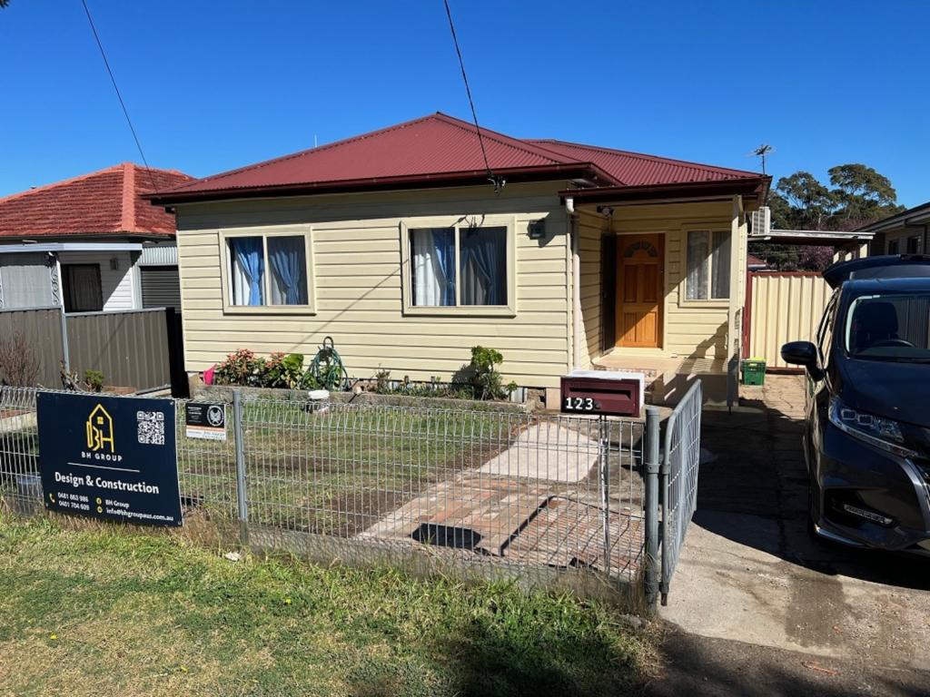 123 Campbell St, Fairfield East, NSW 2165