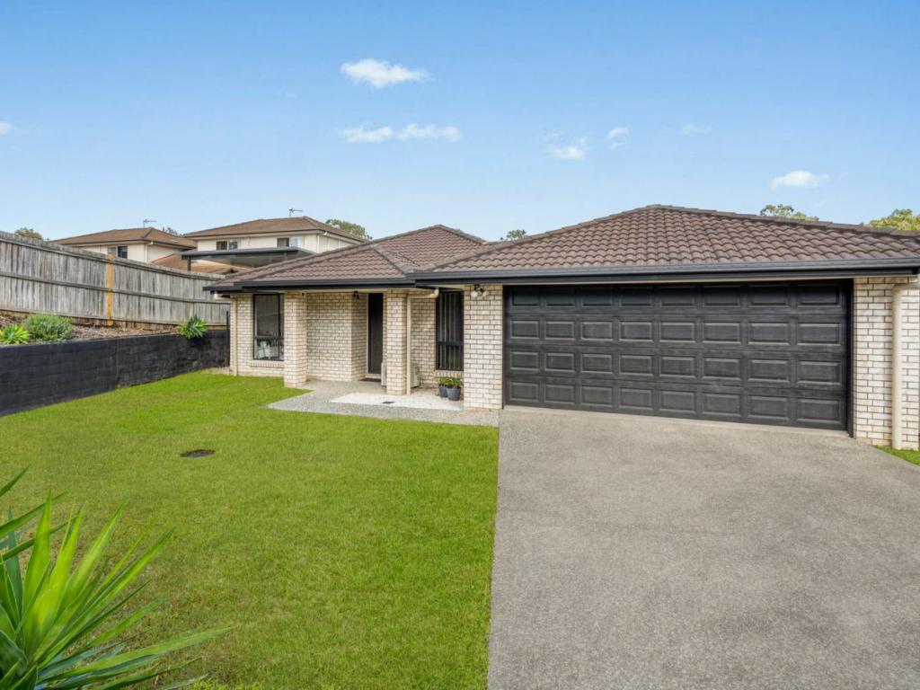 15 Debbie Way, Nerang, QLD 4211
