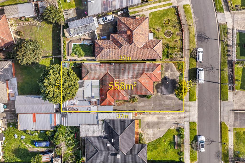 11 Tooradin Ave, Dallas, VIC 3047