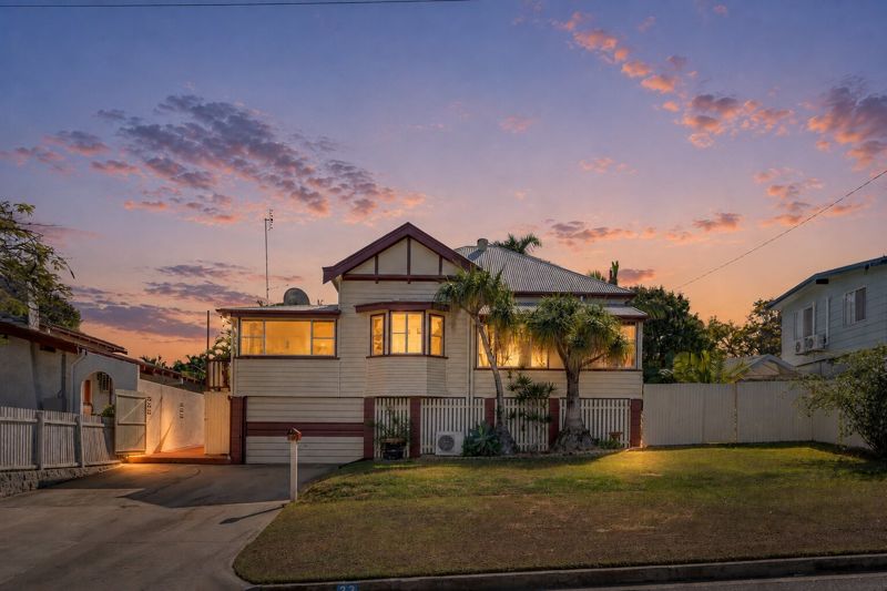 23 Cook St, West Gladstone, QLD 4680